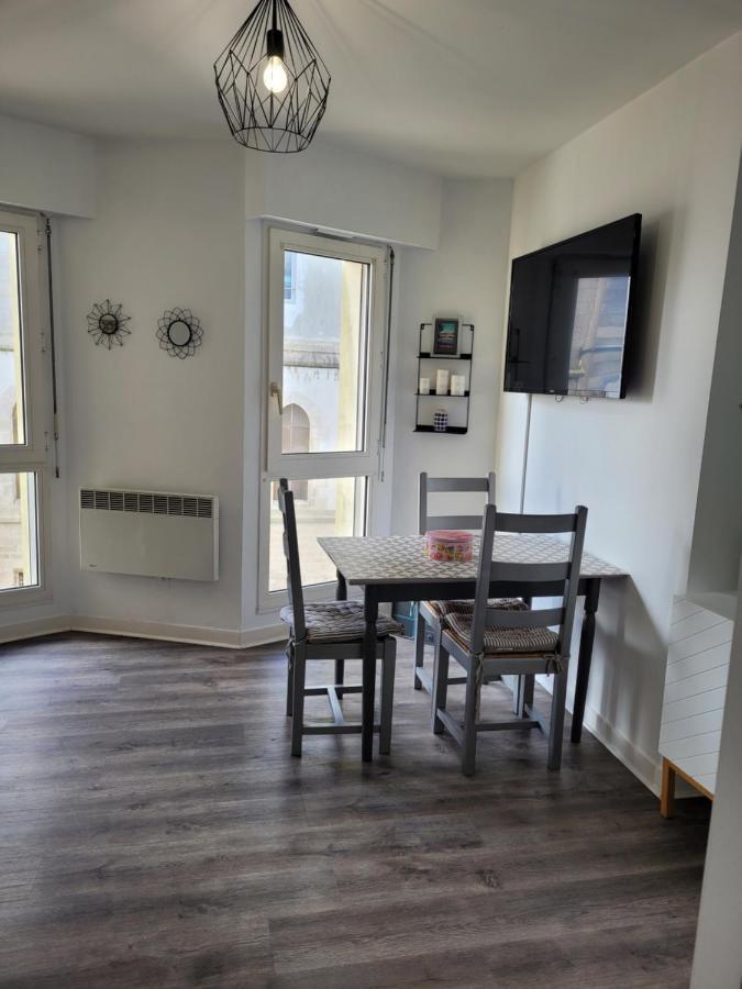 Charmant Appartement Au Coeur Du Centre Ville Quimper Kültér fotó
